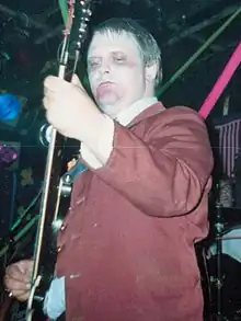 Smith performing with Cardiacs in 1987