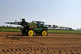 Field sprayer