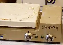 Laboratory hot plate used for reactions at high temperatures