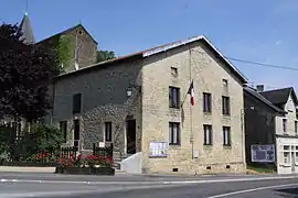 The town hall in Linay
