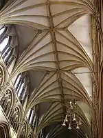 Lincoln Cathedral – quadripartite form, with tierceron ribs and ridge rib with carved bosses.