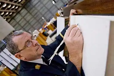 A Liveried Waiter writes in the Loss Book