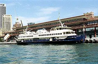 Collaroy birthed at the Overseas Passenger Terminal in 1991.
