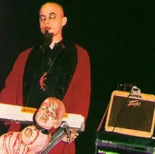 Bier onstage in 1995