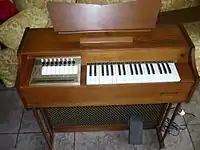 Magnus Chord Organ Model 890 (after 1960s, electrically-blown reed organ)