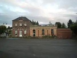 The town hall in Sainte-Geneviève