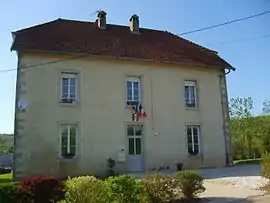 The town hall in Courtetain-et-Salans
