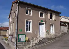 The town hall in Clérey-la-Côte