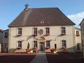 The town hall in Jussey