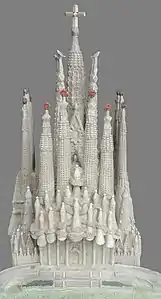 Model showing the entrance as wished by Gaudí.