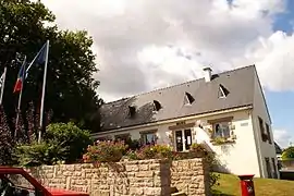 The town hall in Marzan