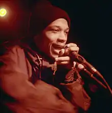 Wordsworth performing in Hamburg, Germany in 2002