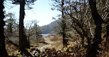 MenmoiTso lake..the distance first look