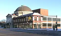 East side of Woodward (Temple Beth El and Kahn Print Shop)