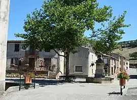 The main square and fountain in Missègre