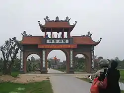 Chùa Nôm – Linh Thông Cổ Tự temple