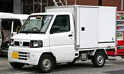 Nissan Clipper Truck U71T (2003-2012) .mw-parser-output .hatnote{font-style:italic}.mw-parser-output div.hatnote{padding-left:1.6em;margin-bottom:0.5em}.mw-parser-output .hatnote i{font-style:normal}.mw-parser-output .hatnote+link+.hatnote{margin-top:-0.5em}Further information: Mitsubishi Minicab