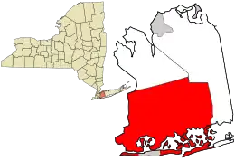 Location of Hempstead in Nassau County (right), and location of Nassau County in the State of New York (left)