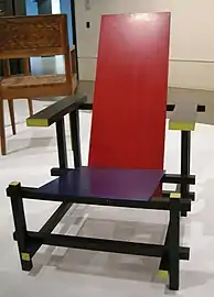 Red and Blue Chair by Gerrit Thomas Rietveld (1917)