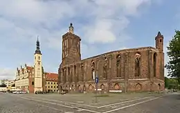 Town hall and parish church ruin