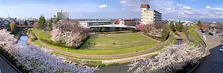 Niitsu River and Niitsu Library