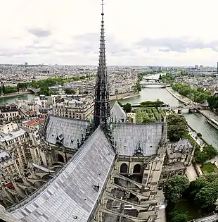 Roof and spire. The Twelve Apostles and Four Evangelists statues at the spire's base had been removed for conservation days before the fire.