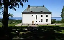 Övralid Manor, with view over&nbsp; Lake Vättern