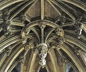 Vault of the choir, with a hanging keystone