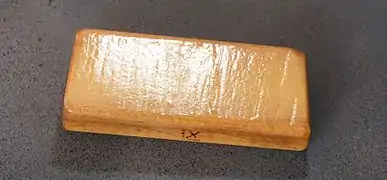 Spar or yacht varnish