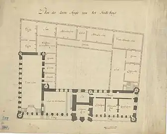 Plan of the first floor, c. 1760; the Gothic L-shape (grey) and the classicist extension (pink)