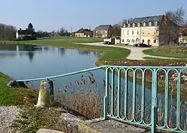 The Burgundy canal in Marolles-sous-Lignières