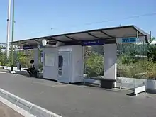 Bus stop of RATP line 393