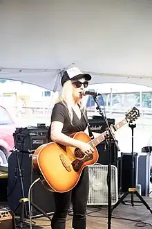 Rachel Brooke performing at Muddy Roots, August 2021