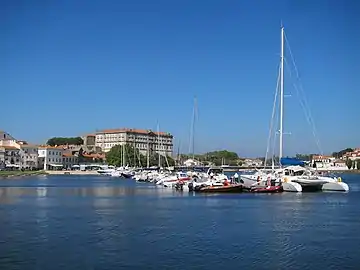 Monastery of Santa Clara in an area rich in Legacy architecture