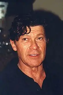 Robertson in 2001