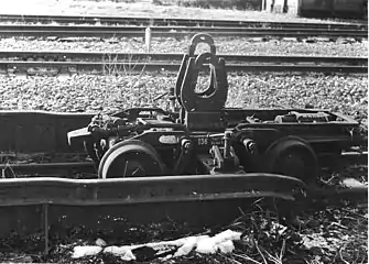 Rollbock track 750&nbsp;mm (.mw-parser-output .frac{white-space:nowrap}.mw-parser-output .frac .num,.mw-parser-output .frac .den{font-size:80%;line-height:0;vertical-align:super}.mw-parser-output .frac .den{vertical-align:sub}.mw-parser-output .sr-only{border:0;clip:rect(0,0,0,0);clip-path:polygon(0px 0px,0px 0px,0px 0px);height:1px;margin:-1px;overflow:hidden;padding:0;position:absolute;width:1px}2&nbsp;ft&nbsp;5+1⁄2&nbsp;in) gauge