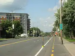 Quebec Route 122 through Drummondville