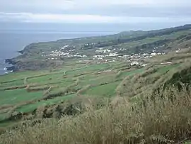 The coastal plain of Feteiras, with its surroundings of pasturelands and subdivided parecels