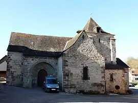 The church in Saint-Cernin-de-Larche