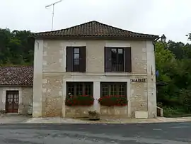 The town hall in Saint-Hilaire-d'Estissac