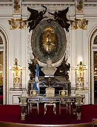 The Salón Blanco