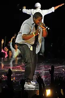 Kingston performing at the 2009 Shout Awards at Stadium Putra Bukit Jalil in Malaysia