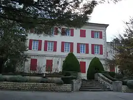 The town hall of Simiane-Collongue