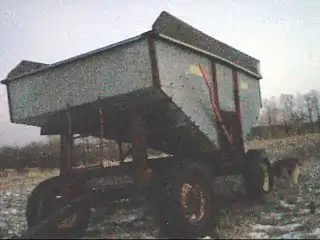 Gravity wagon