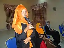 Image 19Somali woman in Hargeisa opening speech with traditional greeting. (from Culture of Somalia)