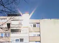 4 blades giving 4 spikes