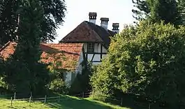 Manor in the hamlet of Römerswil in St. Ursen