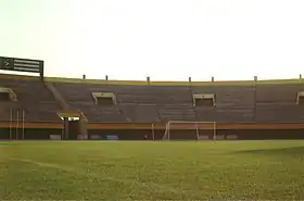 Stade Général Aboubacar Sangoulé Lamizana. Stadium, 1999