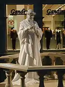 Statue in The Grande Canal Shoppes