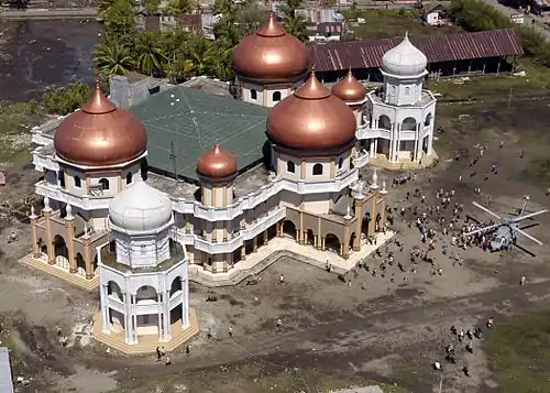 The great mosque of Meulaboh after the 2004 tsunami.